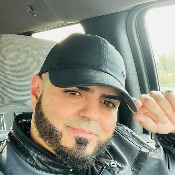 Meet your Posher, John - Picture 1 of 1